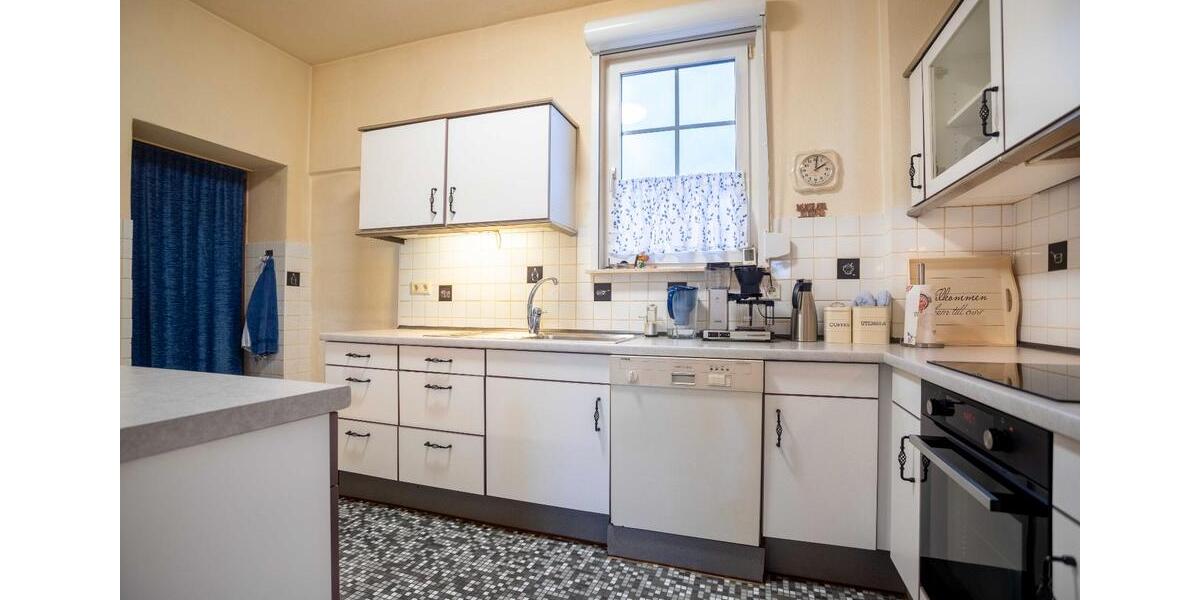 Einfamilienhaus Waldkappel - 4 Zimmer, 157 m&sup2;, 1.200&euro; | Angebot:26220799
