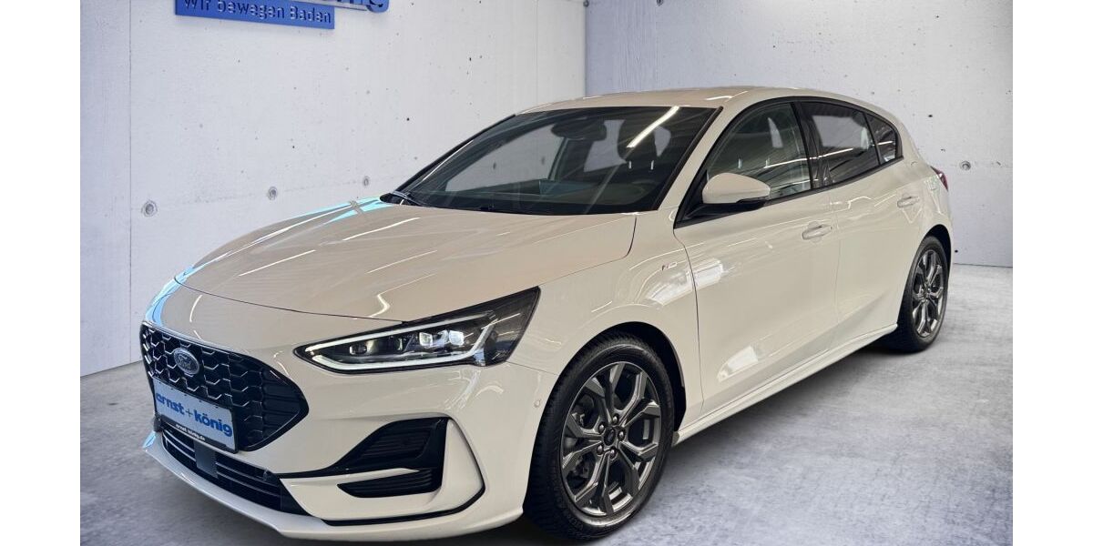 Ford Focus 12.500 km 22.990 &euro; Freiburg 79111