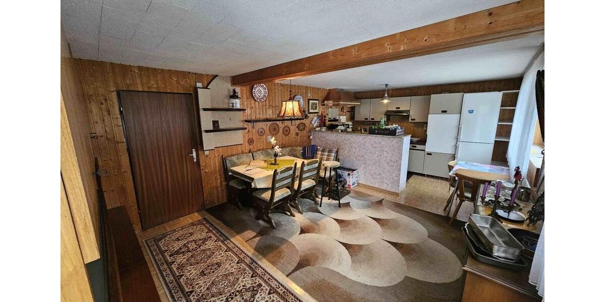 Einfamilienhaus Ochsenhausen - 7 Zimmer, 174 m&sup2;, 430.000&euro; | Angebot:26121638