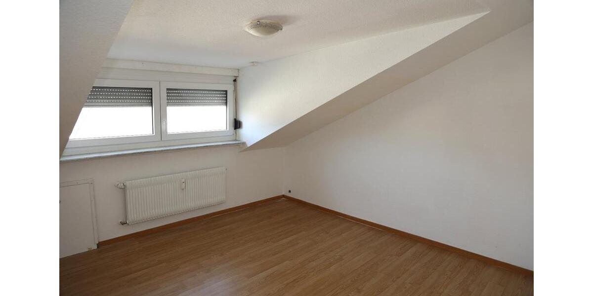 Dachgeschoßwohnung Mainz Ebersheim - 2 Zimmer, 58 m&sup2;, 660&euro; | Angebot:26312470