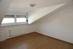 Dachgeschoßwohnung Mainz Ebersheim - 2 Zimmer, 58 m&sup2;, 660&euro; | Angebot:26312470