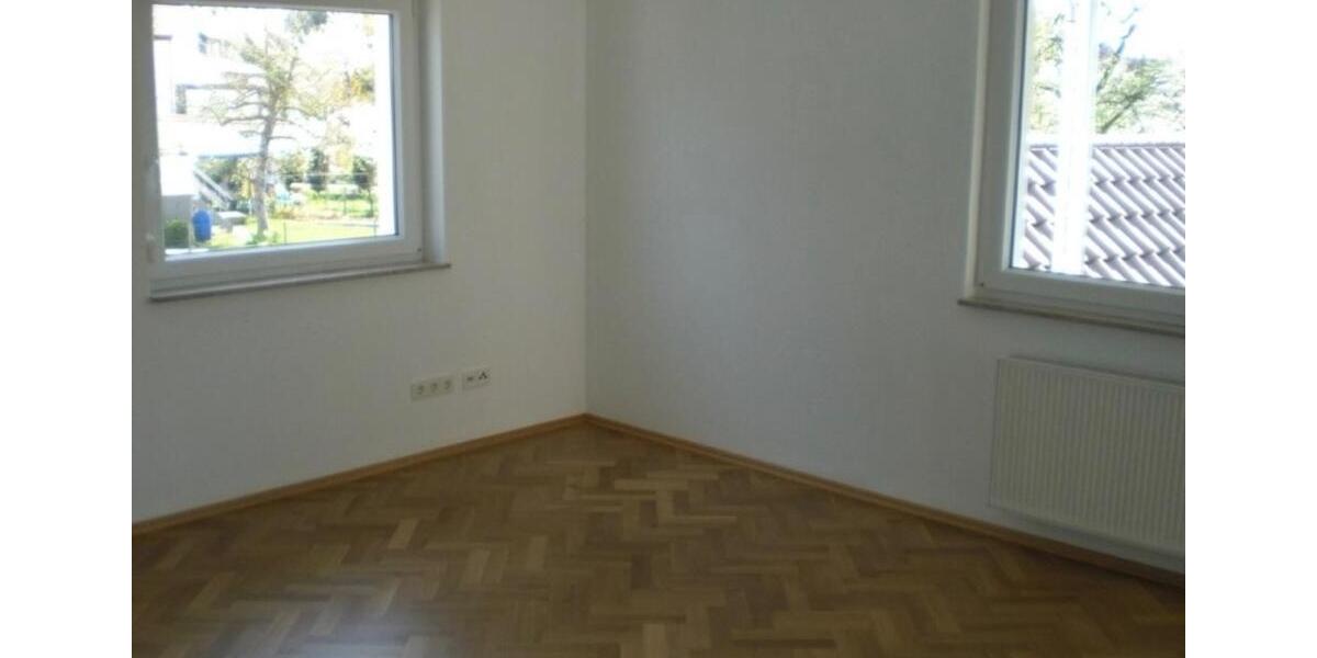 Etagenwohnung Nürtingen - 3 Zimmer, 81 m&sup2;, 295.000&euro; | Angebot:24863816