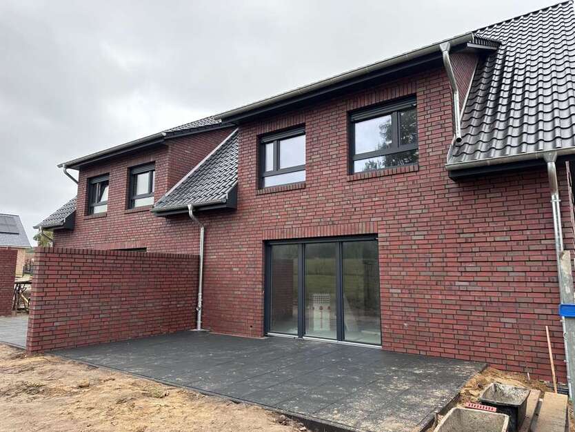 Haus zum Mieten in Bispingen 1.480 € 147 m² 5 zimmer