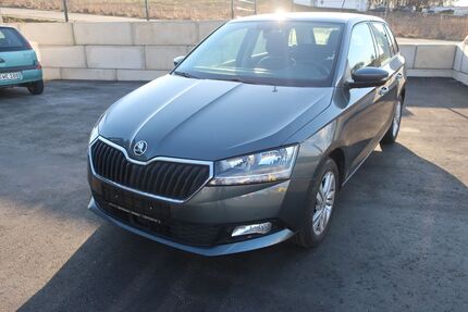 Skoda Fabia 17.500 km 15.950 &euro; Neufahrn 84088