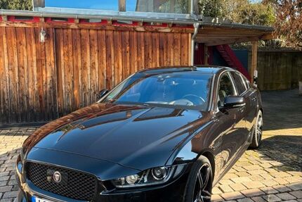 Jaguar XE 160.000 km 19.000 &euro; Sachsenheim 74343