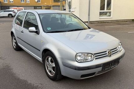 VW Golf 125.000 km 2.900 € Möglingen 71696