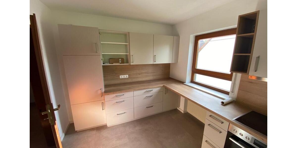 Etagenwohnung Ingelheim am Rhein - 3 Zimmer, 96 m&sup2;, 1.250&euro; | Angebot:26286695