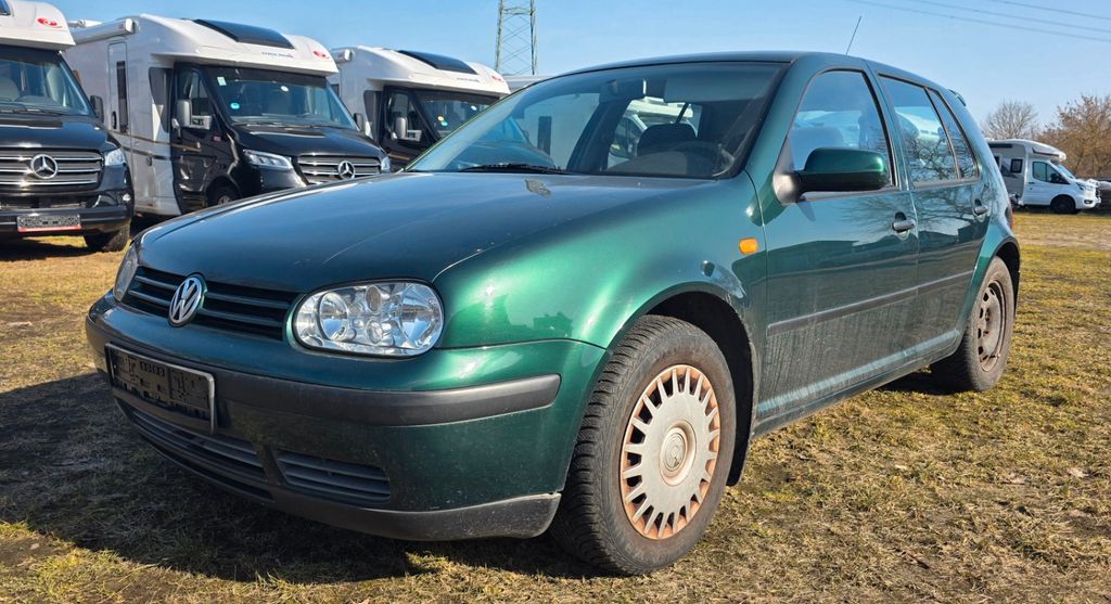 VW Golf 182.514 km 950 &euro; Fredersdorf - Vogelsdorf 15370