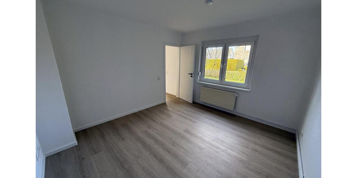 Erdgeschoßwohnung Oldenburg Alexandersfeld - 2.5 Zimmer, 60 m&sup2;, 885&euro; | Angebot:25394994