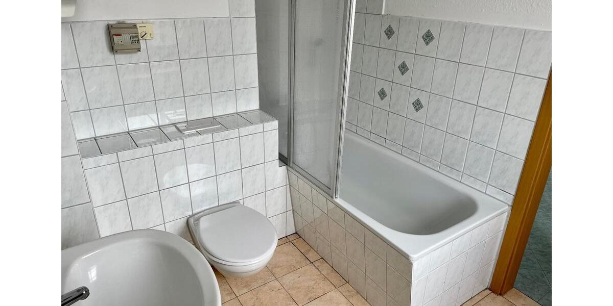 Etagenwohnung Neusalza-Spremberg Spremberg - 3 Zimmer, 74 m&sup2;, 380&euro; | Angebot:26636140