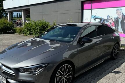 Mercedes CLA 35 AMG Shooting Brake