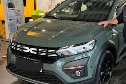 Dacia Sandero 9.800 km 16.790 &euro; Oelsnitz 08606