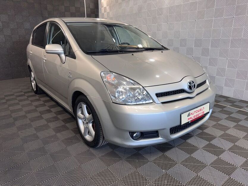 Corolla Verso