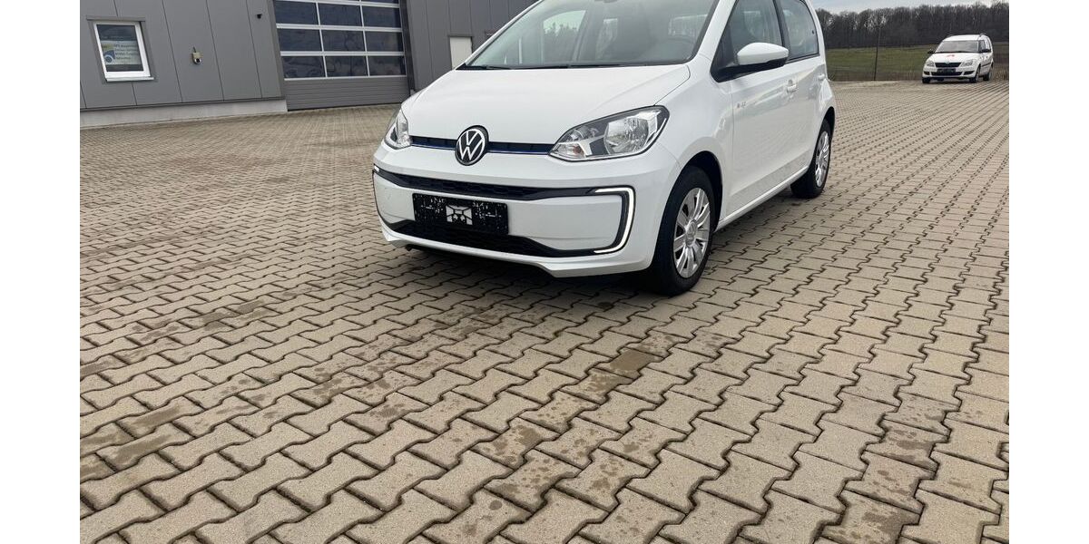 VW up! 32.057 km 11.490 &euro; Creglingen 97993