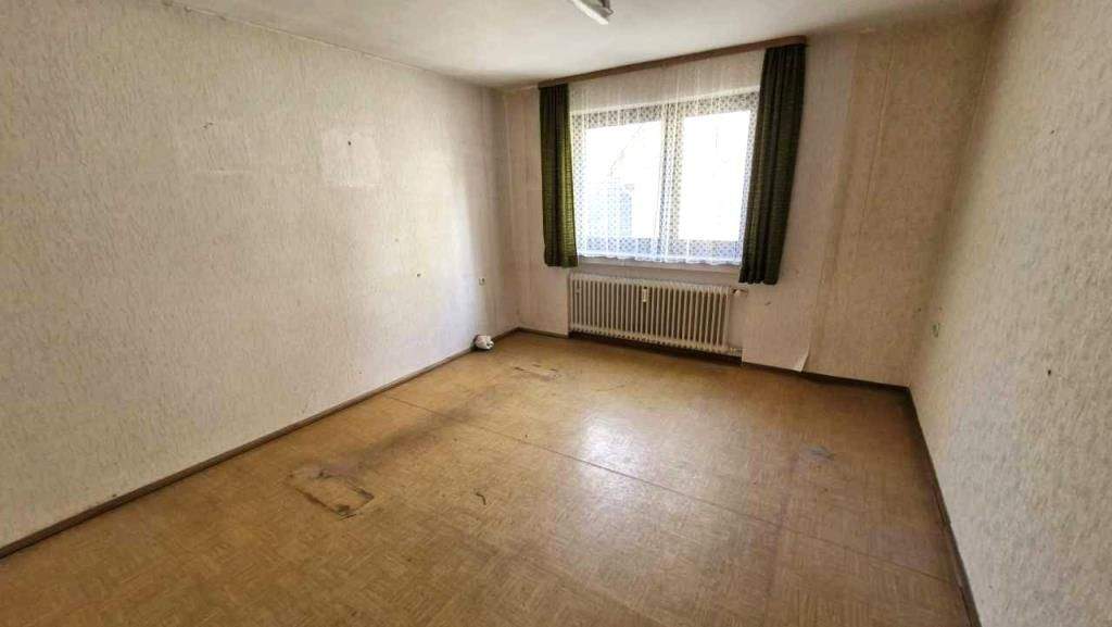 Einfamilienhaus Nagold-Hochdorf Hochdorf - 8 Zimmer, 191 m&sup2;, 362.000&euro; | Angebot:25745176
