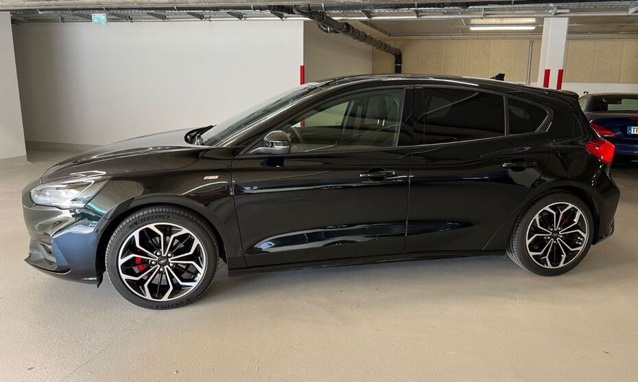 Ford Focus 21.000 km 22.390 € Trier 54292