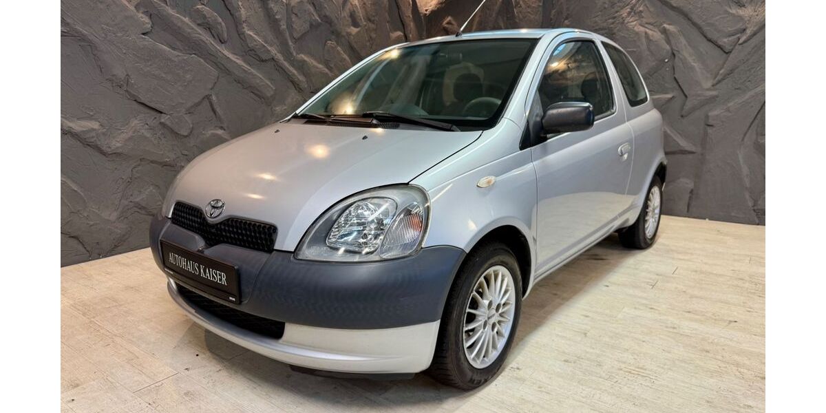 Toyota Yaris 115.000 km 1.990 &euro; Konz 54329