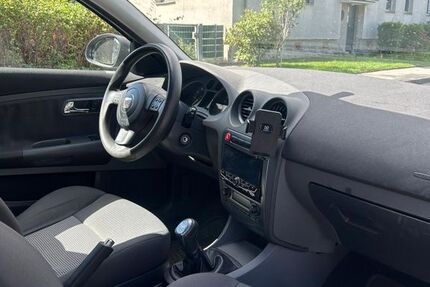 Seat Ibiza 230.352 km 1.200 &euro; Neuss 41462
