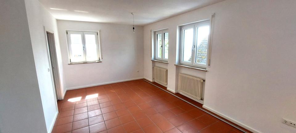 Etagenwohnung Parkstein - 3.5 Zimmer, 100 m&sup2;, 845&euro; | Angebot:26405835
