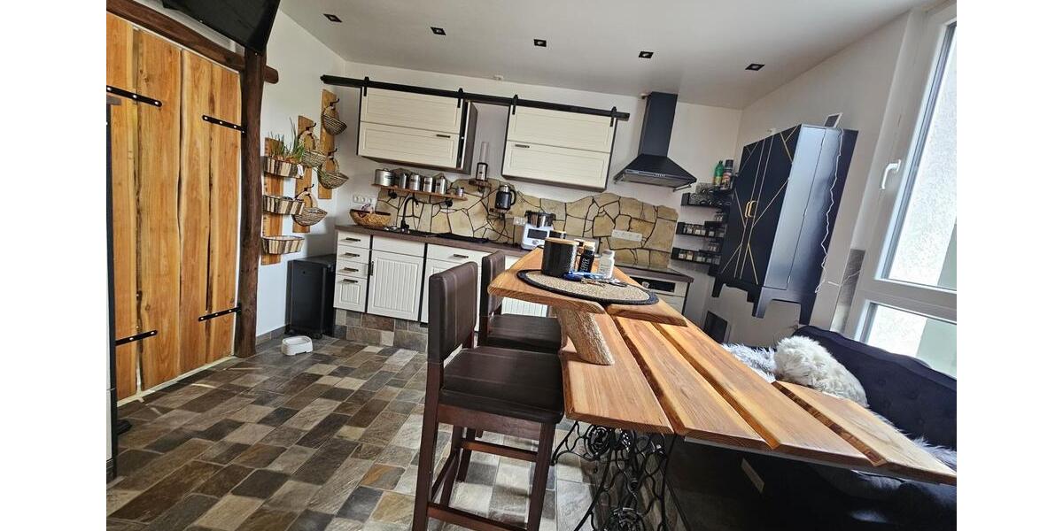 Mehrfamilienhaus, Wohnhaus Wilhelmshaven - 9 Zimmer, 240 m&sup2;, 420.000&euro; | Angebot:26522213