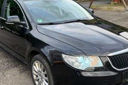 Skoda Superb 339.243 km 4.200 &euro; Herford 32049