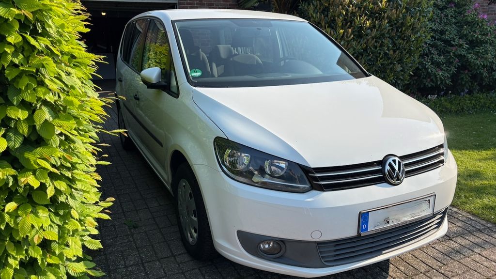 VW Touran 139.900 km 5.200 &euro; Tönisvorst 47918