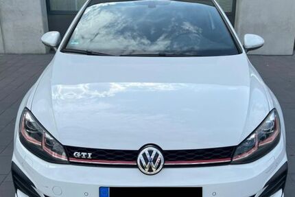 VW Golf 120.000 km 16.990 &euro; Regglisweiler 89165