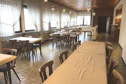 Gastronomie in Ehrstädt 2.000 € 400 m²
