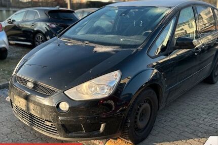 Ford S-Max 237.180 km 2.490 &euro; Rostock 18059