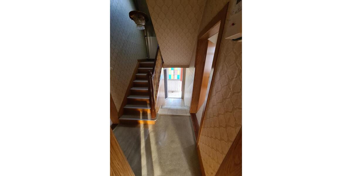 Einfamilienhaus Erbach - 7 Zimmer, 150 m&sup2;, 290.000&euro; | Angebot:26963253