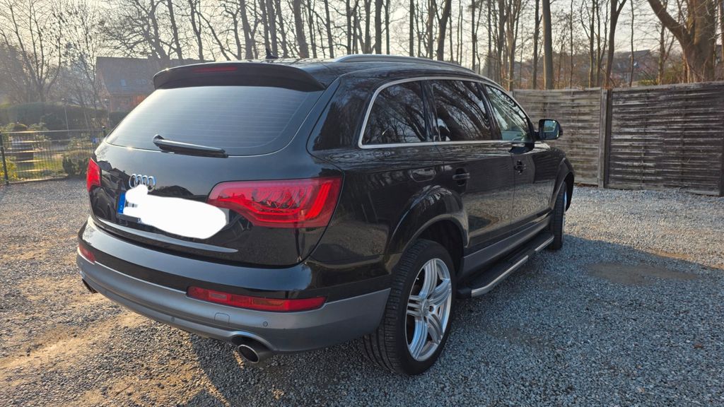 Audi Q7 232.900 km 11.500 &euro; Kiel 24106
