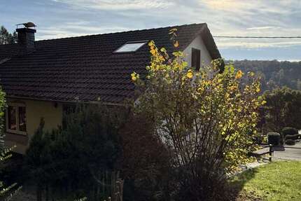 Haus zum Kaufen in KIRCHEN 210.000 € 97 m² 2 zimmer