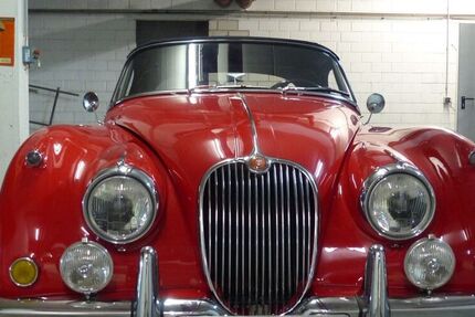 Jaguar XK
