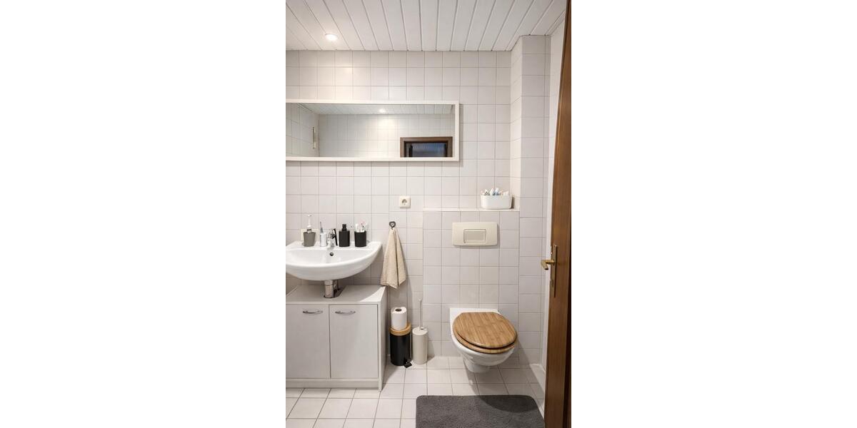 Dachgeschoßwohnung Mannheim Neckarstadt-Ost - 4 Zimmer, 102 m&sup2;, 265.000&euro; | Angebot:25768093