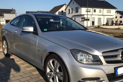 Mercedes-Benz C 250 250.000 km 7.300 &euro; Karlsruhe 76133