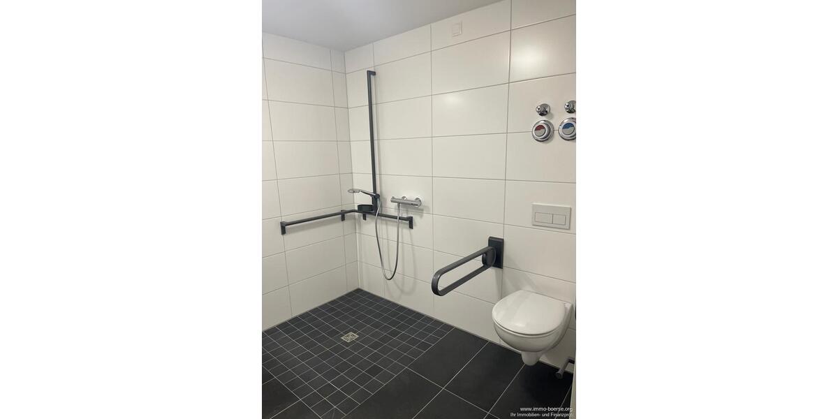 Etagenwohnung Friesoythe - 2 Zimmer, 62 m&sup2;, 593&euro; | Angebot:26096871