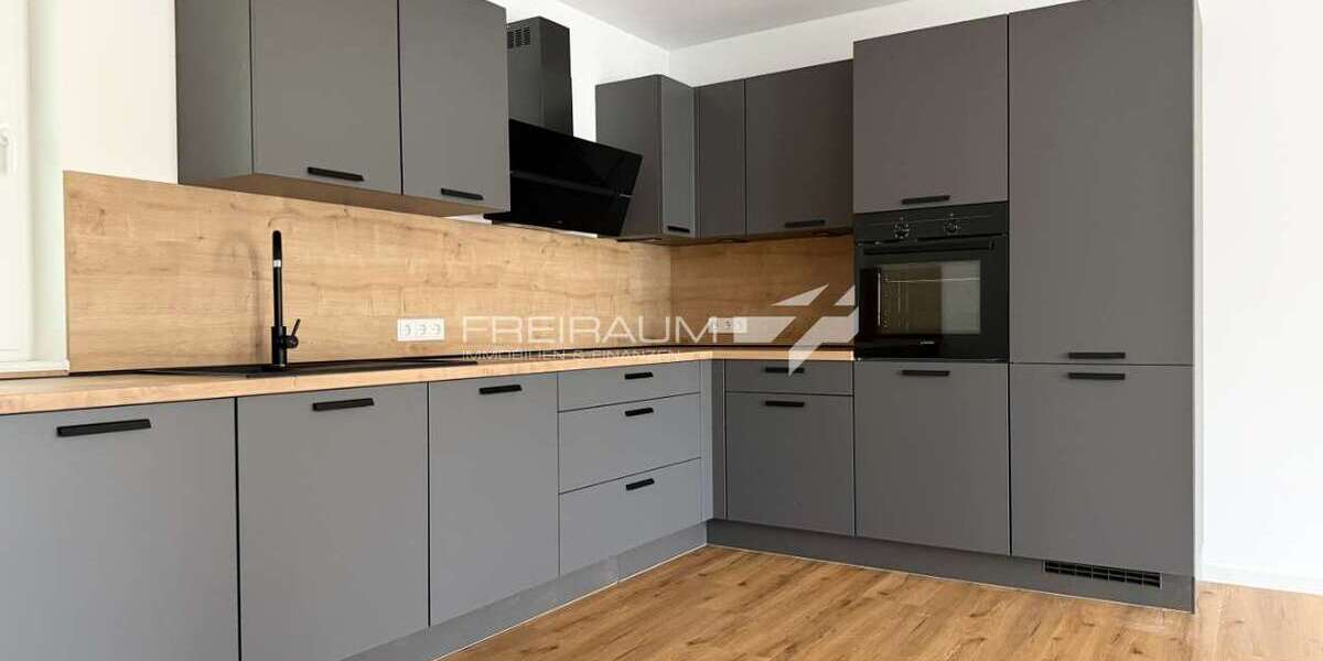 Etagenwohnung Kreuztal - 2 Zimmer, 72 m&sup2;, 295.000&euro; | Angebot:24703686