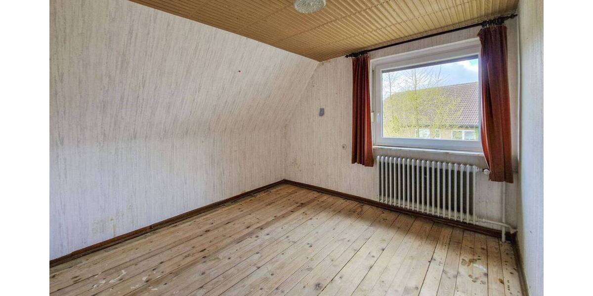 Einfamilienhaus Lehe - 4 Zimmer, 100 m&sup2;, 135.000&euro; | Angebot:26202143
