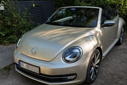 VW Beetle 47.800 km 18.200 &euro; Hamburg 22395