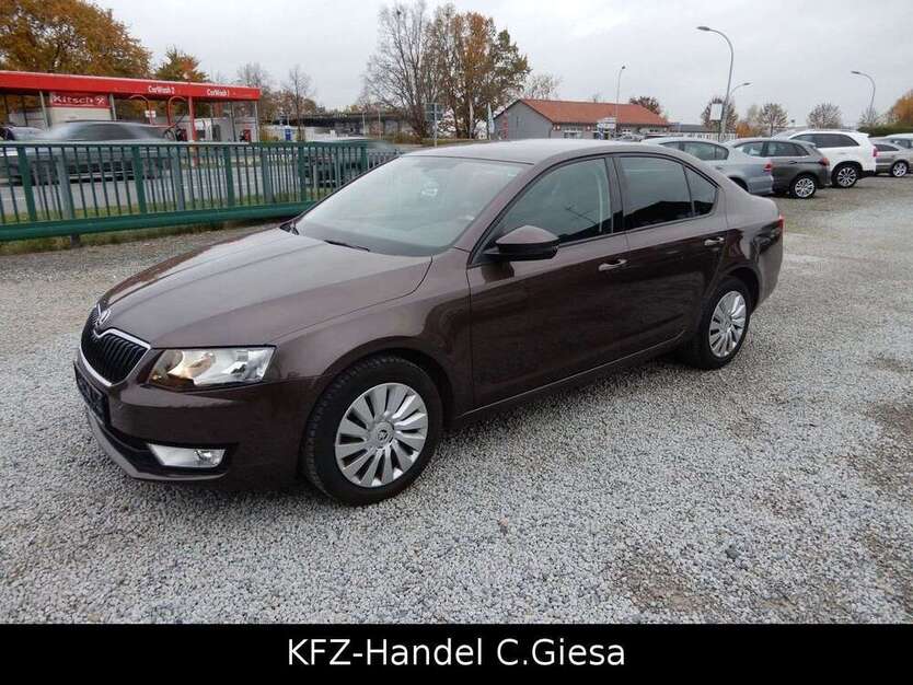 Skoda Octavia 99.000 km 9.990 € Neuruppin 16816
