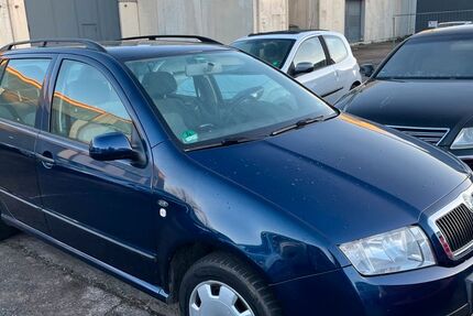 Skoda Fabia 111.000 km 2.999 &euro; Butzbach 35510