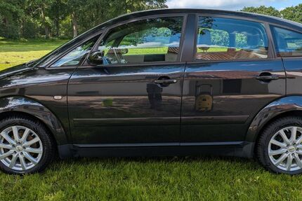 Audi A2 308.565 km 2.400 &euro; Welle 21261