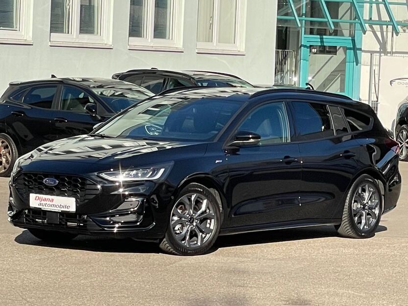 Ford Focus 11.600 km 23.599 € Nürtingen bei Stuttgart 72622