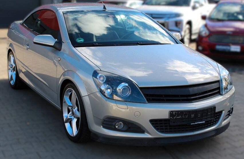 Opel Astra 138.000 km 3.990 € Erfurt 99086