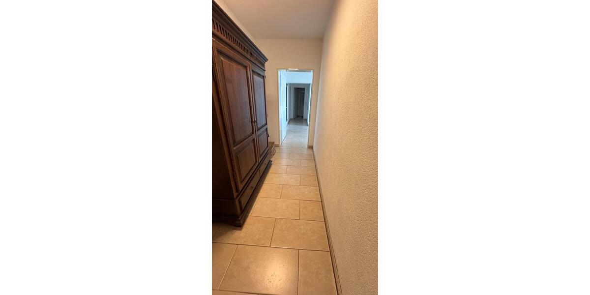 Etagenwohnung Duisburg Walsum - 4 Zimmer, 89 m&sup2;, 229.000&euro; | Angebot:26226737