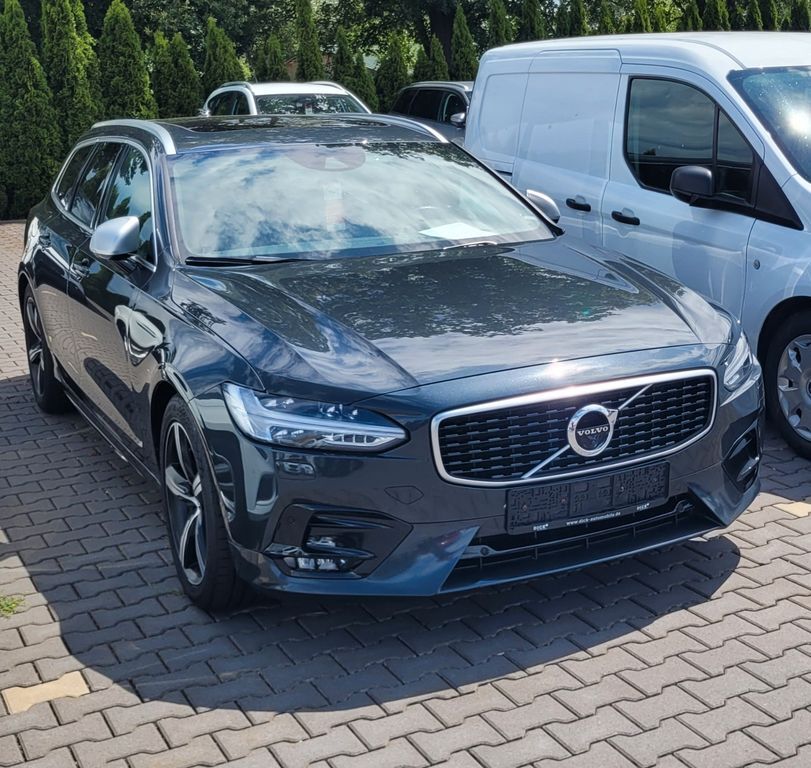 V90