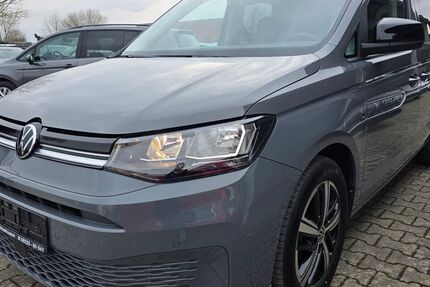 VW Caddy 17.523 km 32.990 € Ichenhausen 89335