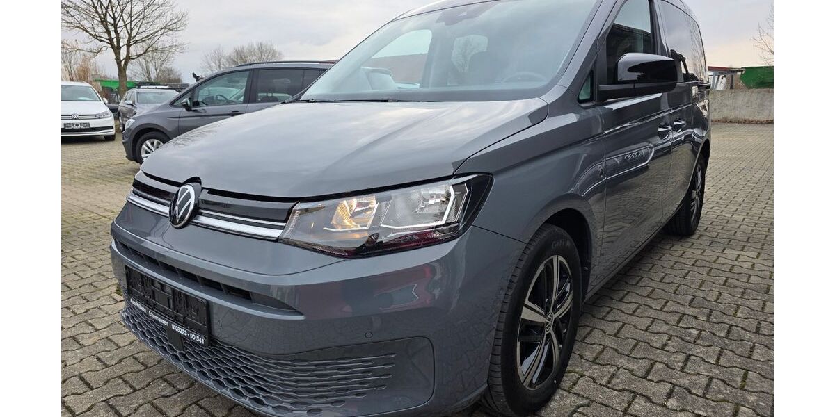 VW Caddy 17.523 km 32.990 € Ichenhausen 89335