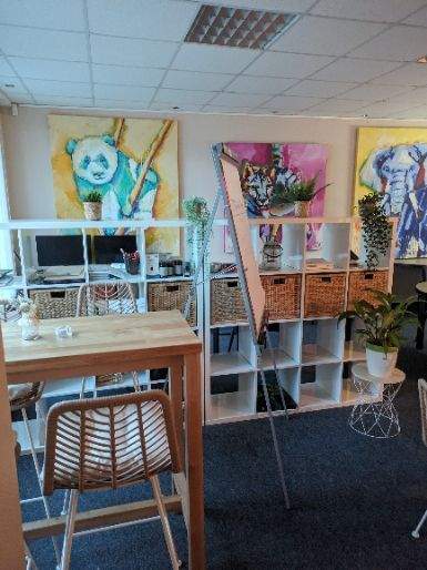 Produktiver Personal Desk im Top-Coworking in Saarbrücken zimmer