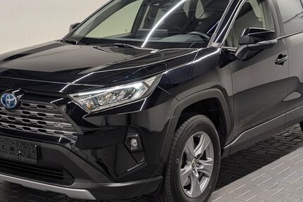 Toyota RAV 4 46.000 km 34.480 € Langenweddingen 39171